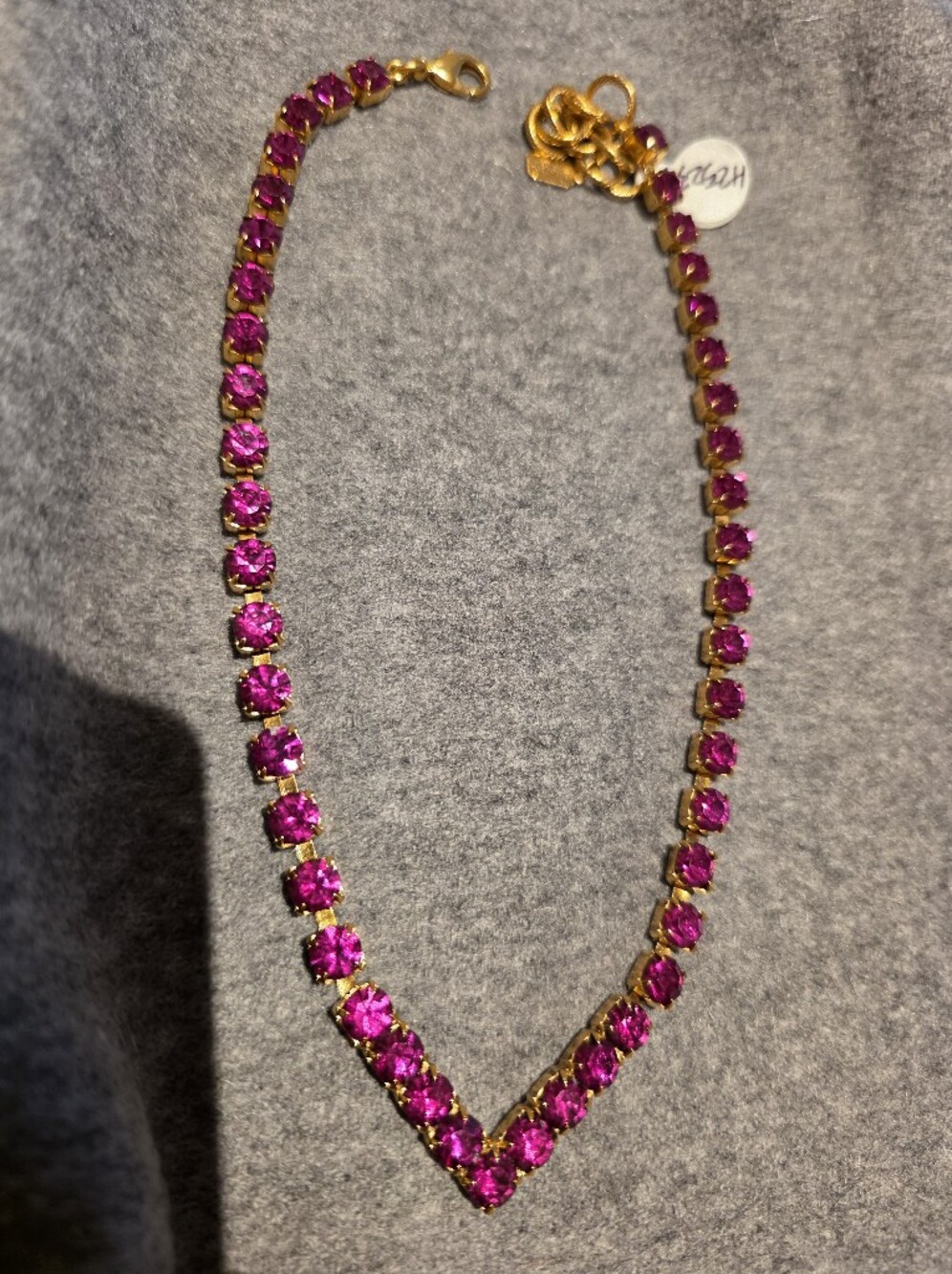 NWT Stunning Fuchia Gold-Plated Pink Crystal Tennis Necklace V Shaped